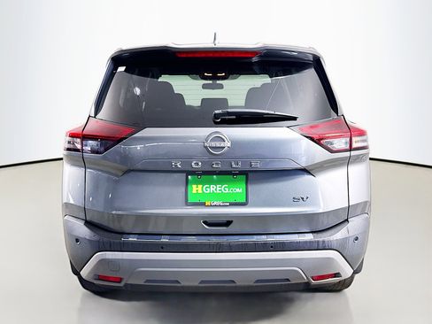 Used 2023 Nissan Rogue SV FWD image 8