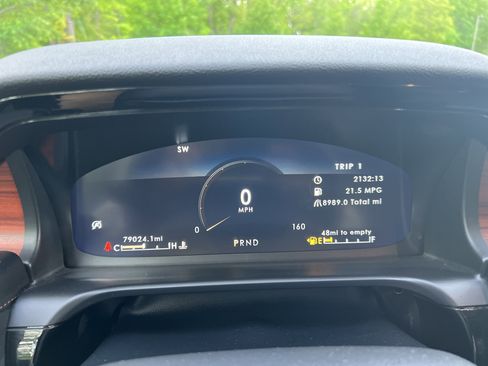 Used 2022 Lincoln Aviator Reserve w/ Equipment Group 201A image 13