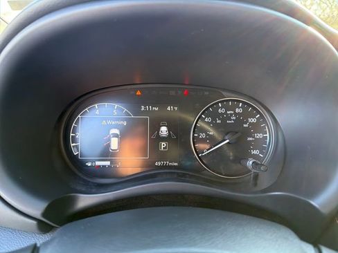 Used 2024 Nissan Kicks SR image 15