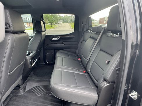 Used 2023 Chevrolet Silverado 1500 LTZ image 22