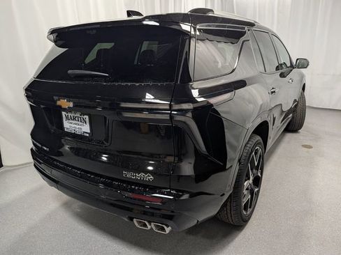 New 2026 Chevrolet Traverse High Country image 3