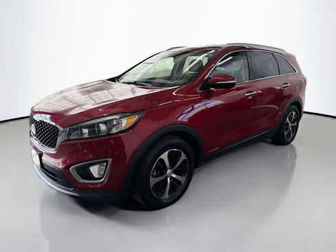 Used 2017 Kia Sorento EX w/ EX V6 Premium Package AWD/4WD image 5