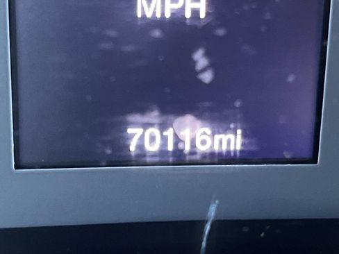 Used 2017 Jeep Renegade Latitude image 19