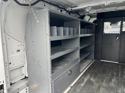 Used 2017 Ford Transit 150 130 Low Roof image 7