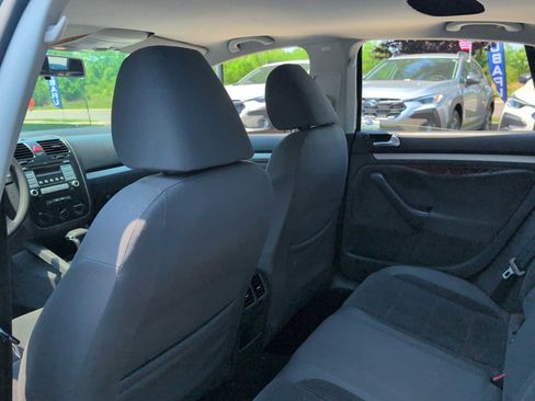 Used 2009 Volkswagen Jetta S FWD image 17