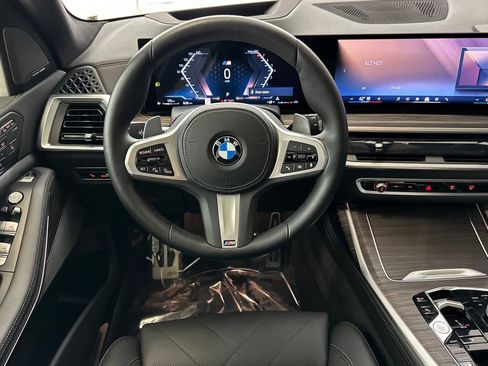 Certified 2024 BMW X7 xDrive40i w/ M Sport Package AWD/4WD image 29