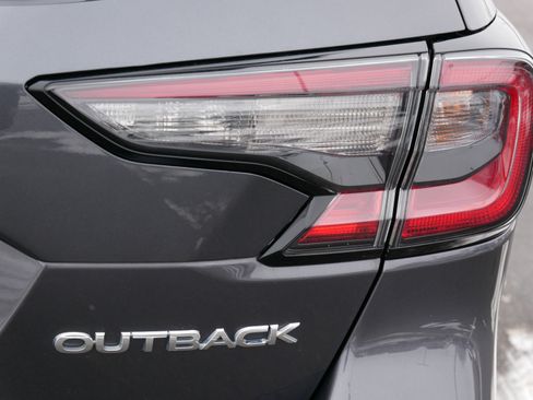 Certified 2022 Subaru Outback Premium image 17