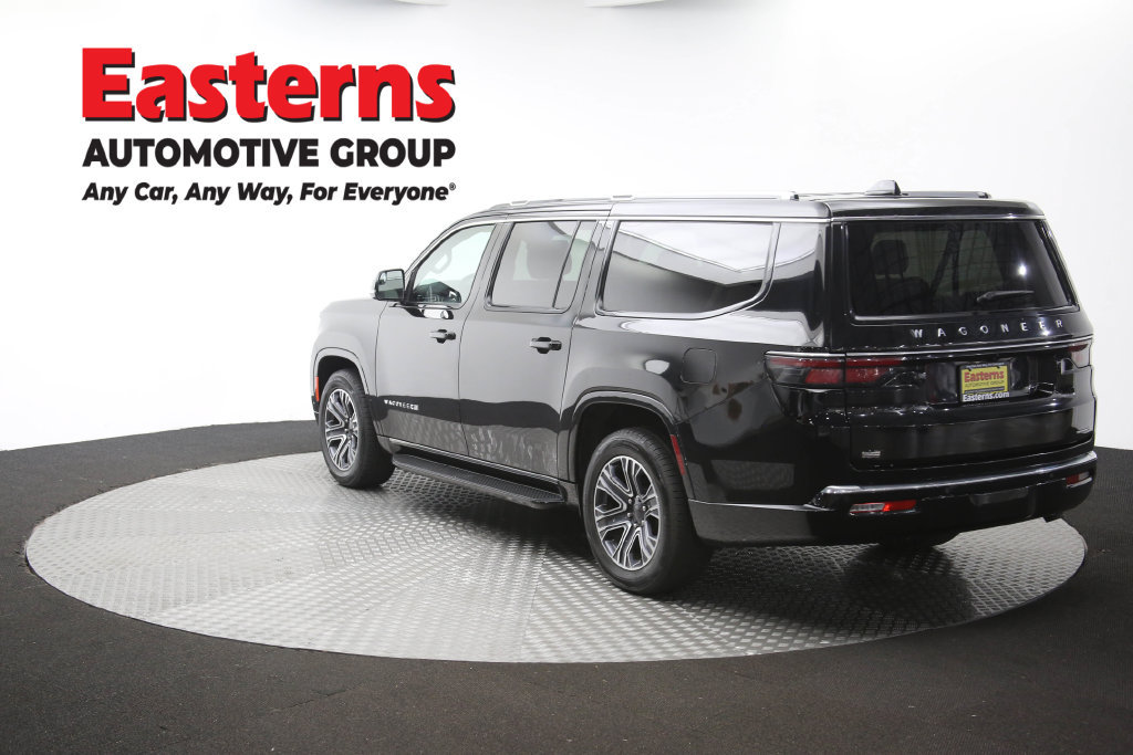 Used 2024 Jeep Wagoneer L Series II RWD image 74