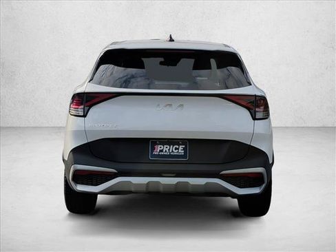 Used 2025 Kia Sportage EX FWD image 6