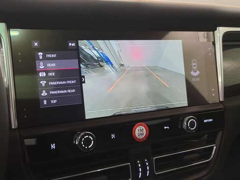 New 2026 Porsche Macan GTS image 23