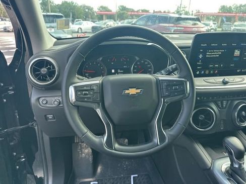 Used 2024 Chevrolet Blazer LT w/ Sound & Technology Package FWD image 14