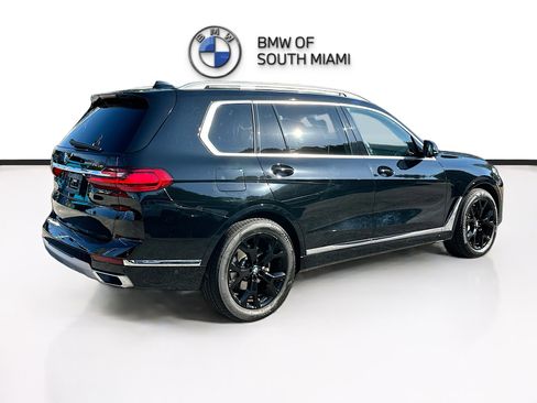 Certified 2022 BMW X7 xDrive40i w/ Premium Package image 7