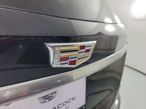 Certified 2025 Cadillac XT6 Premium Luxury image 6