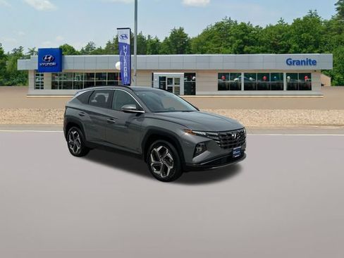 Used 2024 Hyundai Tucson Limited AWD/4WD image 3