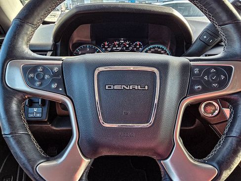 Certified 2018 GMC Yukon Denali w/ Open Road Package AWD/4WD image 21