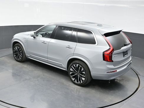 New 2026 Volvo XC90 T8 Plus w/ Protection Package image 36