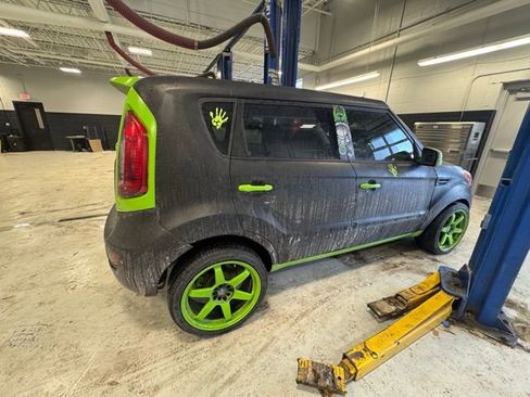 Used 2013 Kia Soul ! image 3
