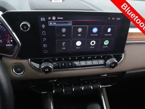 Used 2024 GMC Canyon Denali AWD/4WD image 5
