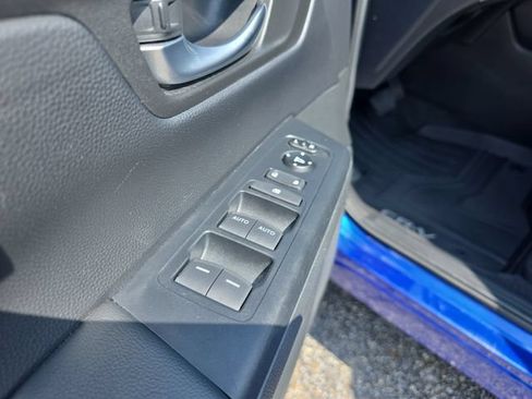 Used 2024 Honda CR-V EX image 17