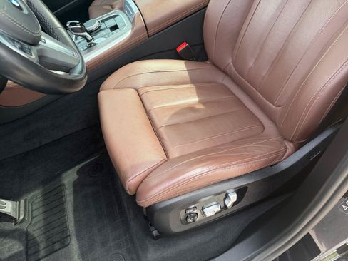 Used 2022 BMW X5 M50i w/ Premium Package AWD/4WD image 38