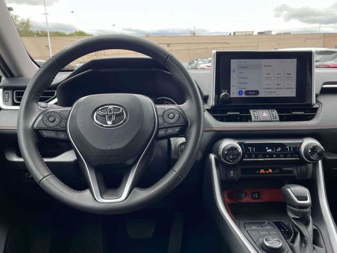 Used 2024 Toyota RAV4 Adventure AWD/4WD image 2