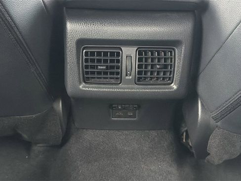 Certified 2025 Toyota Camry SE image 24