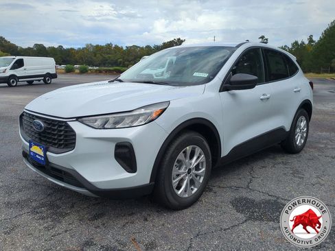 New 2026 Ford Escape Active FWD image 1