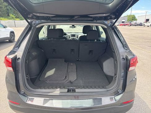 Used 2022 Chevrolet Equinox LS image 14