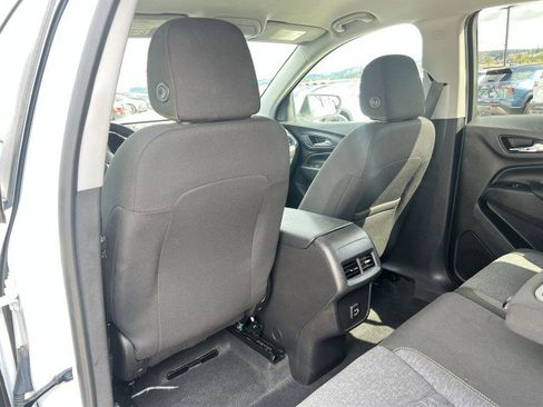 Used 2023 Chevrolet Equinox LT FWD image 20