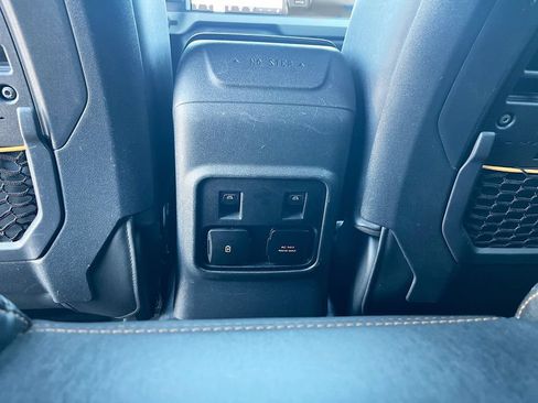 Used 2023 Ford Bronco Badlands AWD/4WD image 25