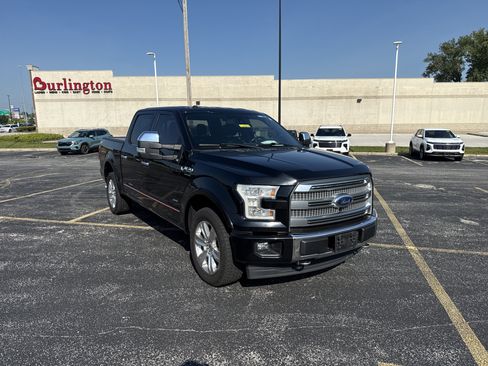Used 2017 Ford F150 Platinum w/ Equipment Group 701A Luxury AWD/4WD image 2