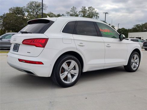 Used 2019 Audi Q5 Prestige w/ Prestige Package image 8