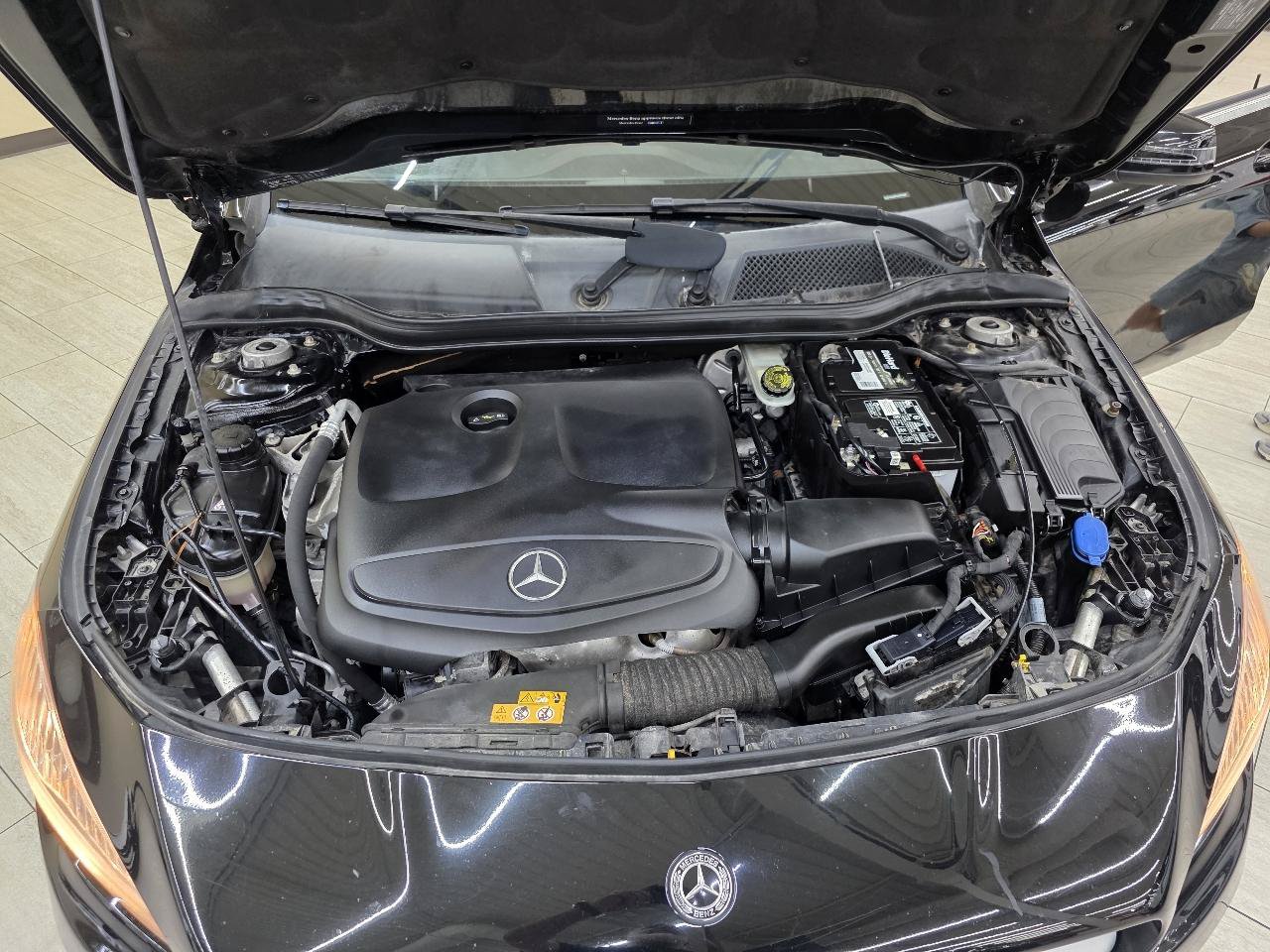 Used 2018 Mercedes-Benz CLA 250 4MATIC image 38