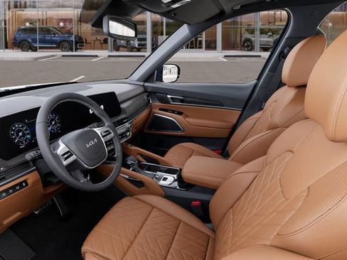 Certified 2025 Kia Telluride SX X-Line AWD/4WD image 17