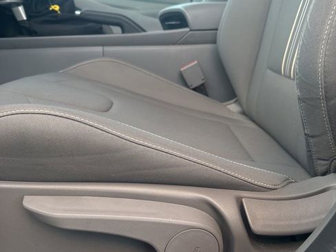 Used 2024 Hyundai Elantra SEL image 12