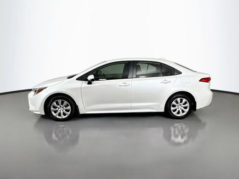 Used 2025 Toyota Corolla LE FWD image 8