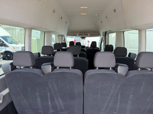 Used 2020 Ford Transit 350 XLT RWD image 23