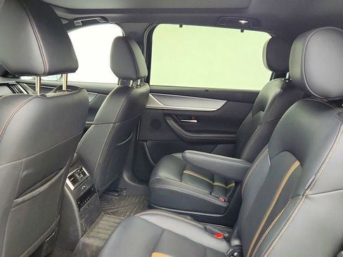 Used 2024 MAZDA CX-90 Plug-In Hybrid w/ Premium Plus image 22