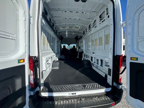 New 2026 Ford Transit 350 148 High Roof Extended DRW image 9