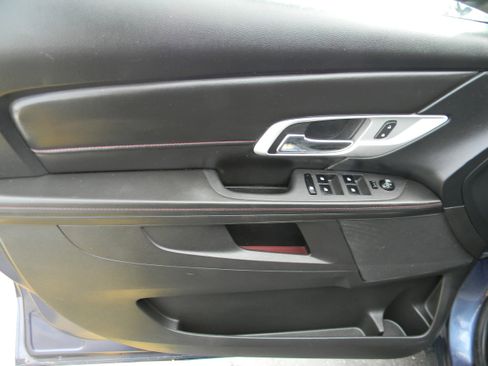 Used 2013 GMC Terrain SLE w/ LPO, Chrome Package image 7