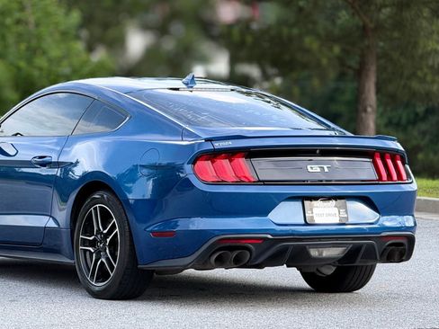 Used 2022 Ford Mustang GT RWD image 43
