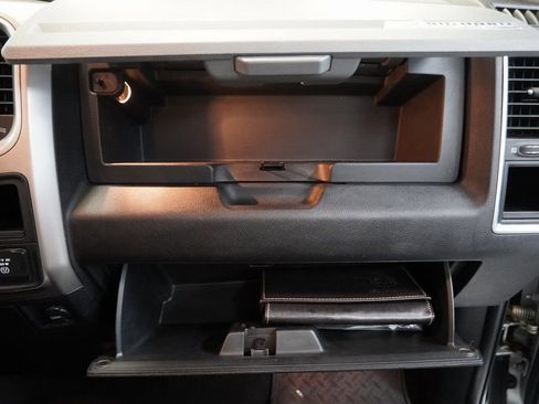 Used 2017 RAM 1500 Big Horn image 35