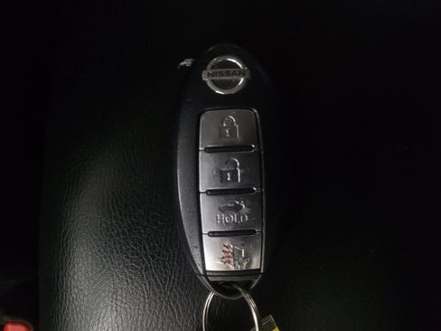 Used 2016 Nissan Sentra SV FWD image 32