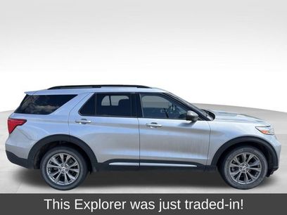 Certified 2022 Ford Explorer XLT w/ Equipment Group 202A