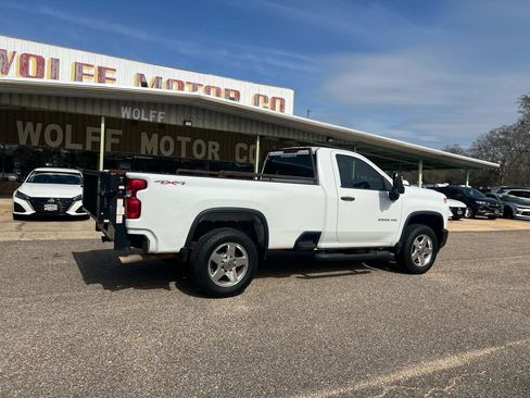 Used 2020 Chevrolet Silverado 2500 W/T w/ WT Convenience Package image 9