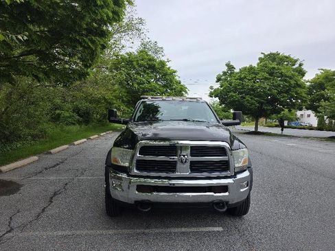 Used 2012 RAM 5500 SLT RWD image 9