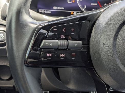 Used 2024 Nissan Z Performance w/ Floor Mat Package RWD image 32