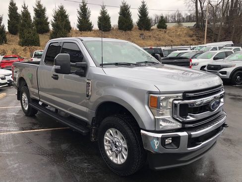 Used 2022 Ford F250 XLT w/ XLT Value Package image 7