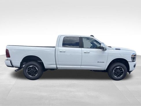 New 2026 RAM 2500 Laramie AWD/4WD image 2