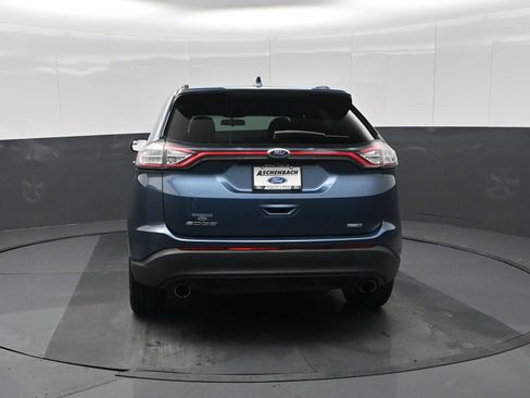 Used 2018 Ford Edge SE image 6